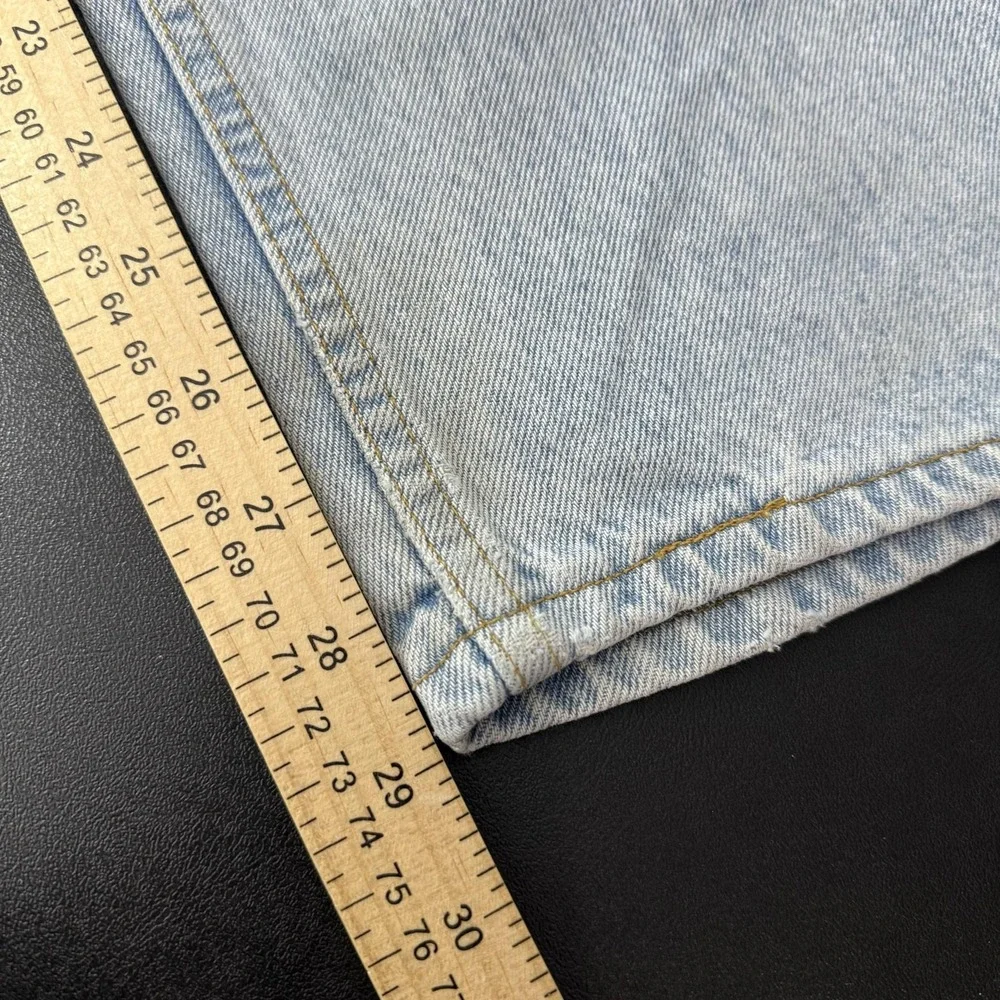 Vintage Levis 550 Student Jeans Mens 28x30 Light Wash Blue Relaxed Fit Tapered